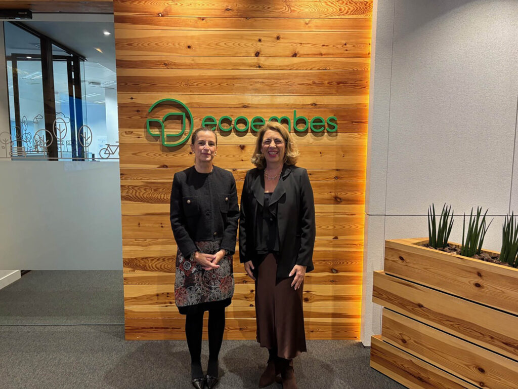 FER y ECOEMBES firman un acuerdo para impulsar la gestión de residuos de envases