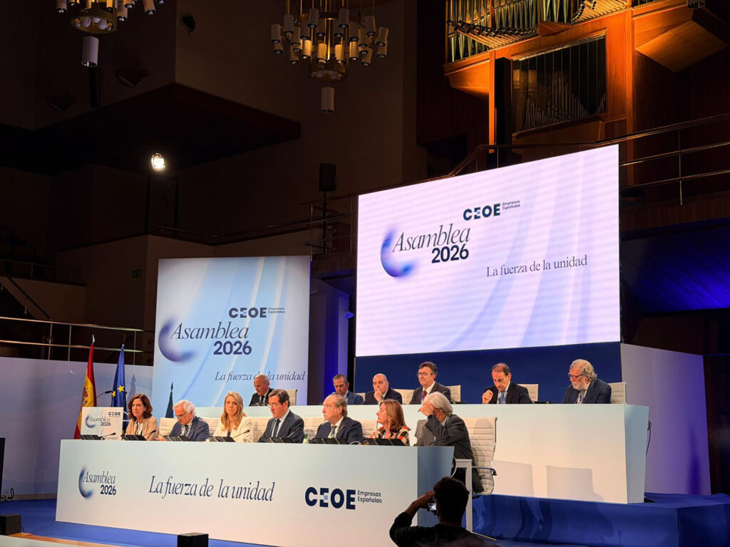 FER asiste a la Asamblea General de CEOE