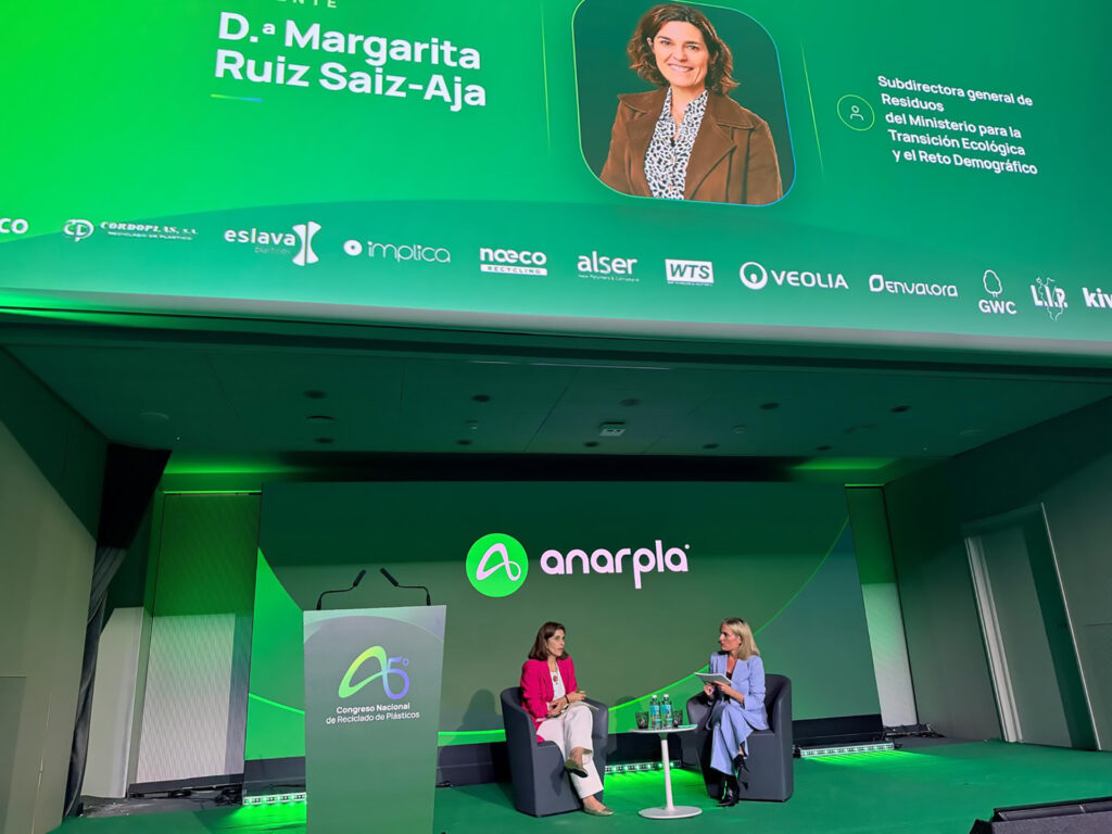 FER asiste al 5º Congreso Nacional de Reciclado de Plásticos organizado por ANARPLA